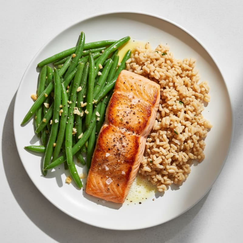 Seared Salmon Fillet with Garlic Green Beans and Brown Rice