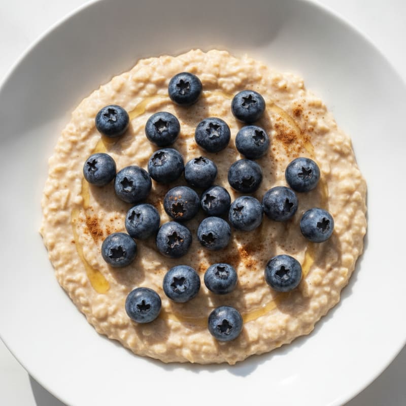 Sweet Protein Oatmeal with Berries