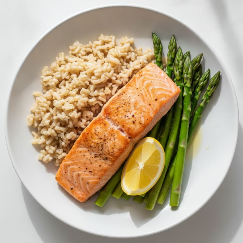 Seared Salmon Fillet with Steamed Asparagus and Brown Rice