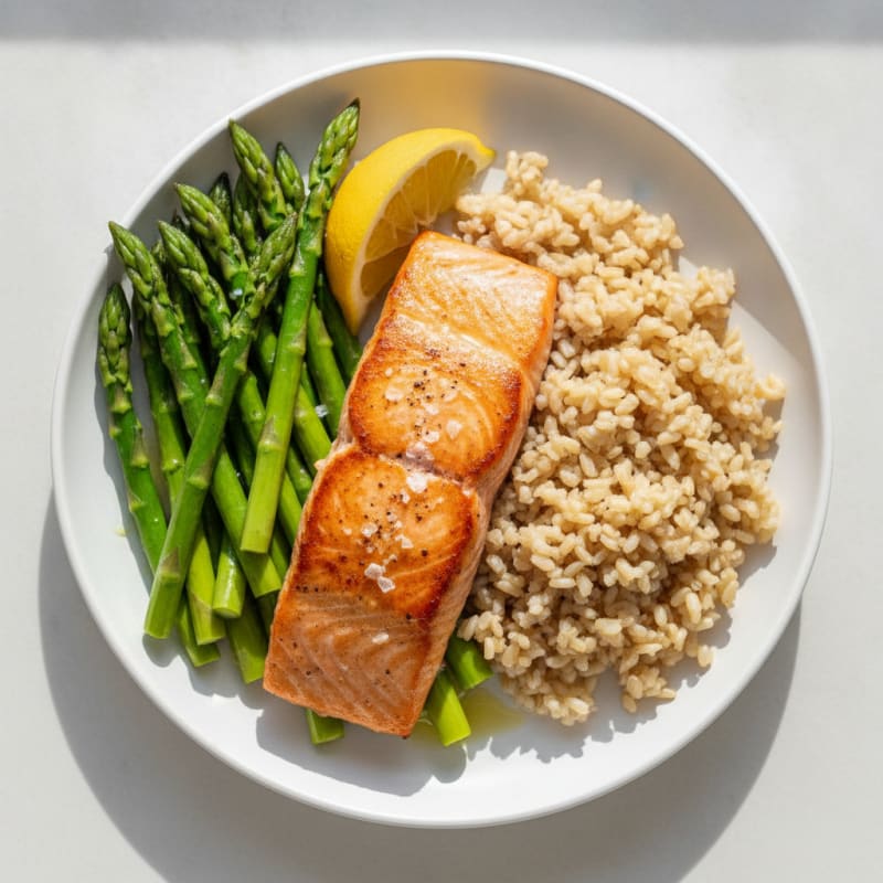 Seared Salmon Fillet with Steamed Asparagus and Brown Rice