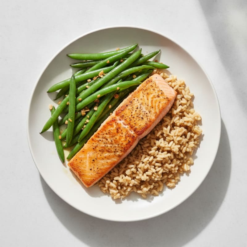 Seared Salmon Fillet with Garlic Green Beans and Brown Rice