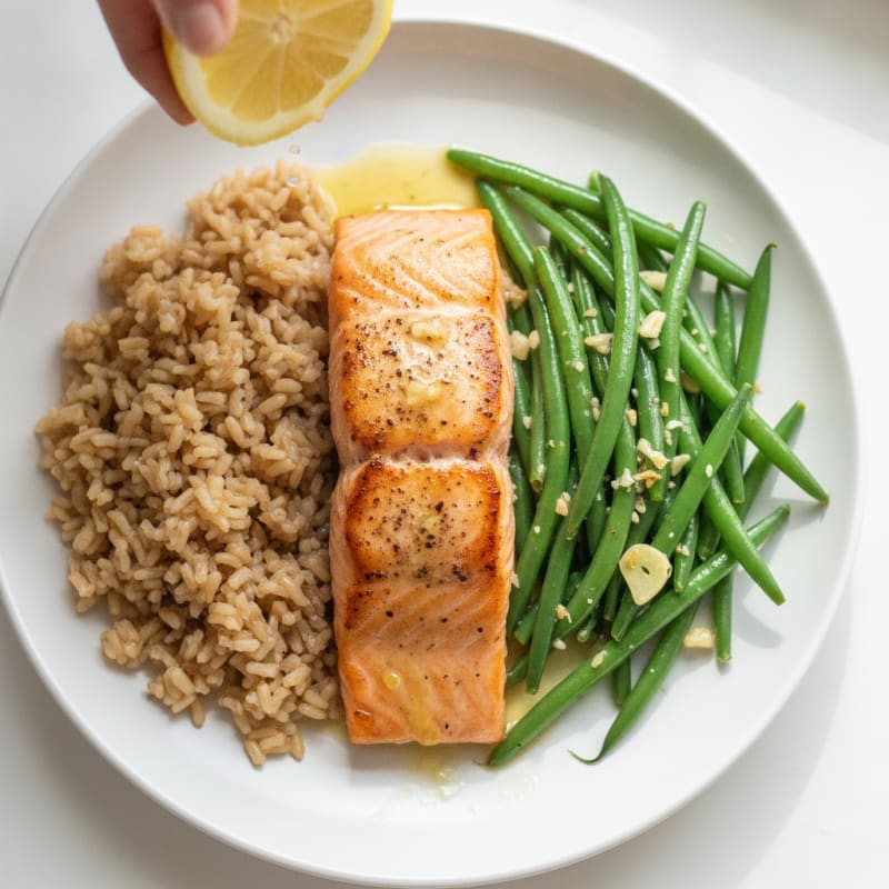 Seared Salmon Fillet with Garlic Green Beans and Brown Rice