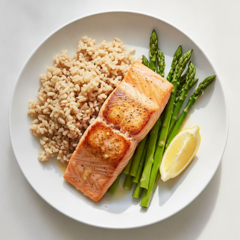 Seared Salmon Fillet with Steamed Asparagus and Brown Rice