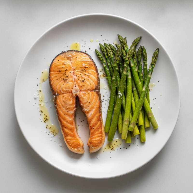 Pan-Seared Salmon with Roasted Asparagus