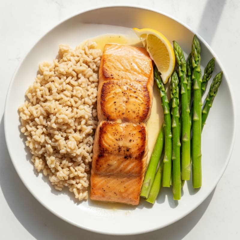 Seared Salmon Fillet with Steamed Asparagus and Brown Rice