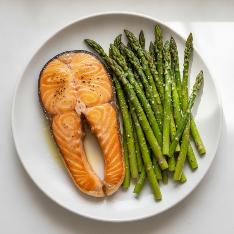 Pan-Seared Salmon with Roasted Asparagus