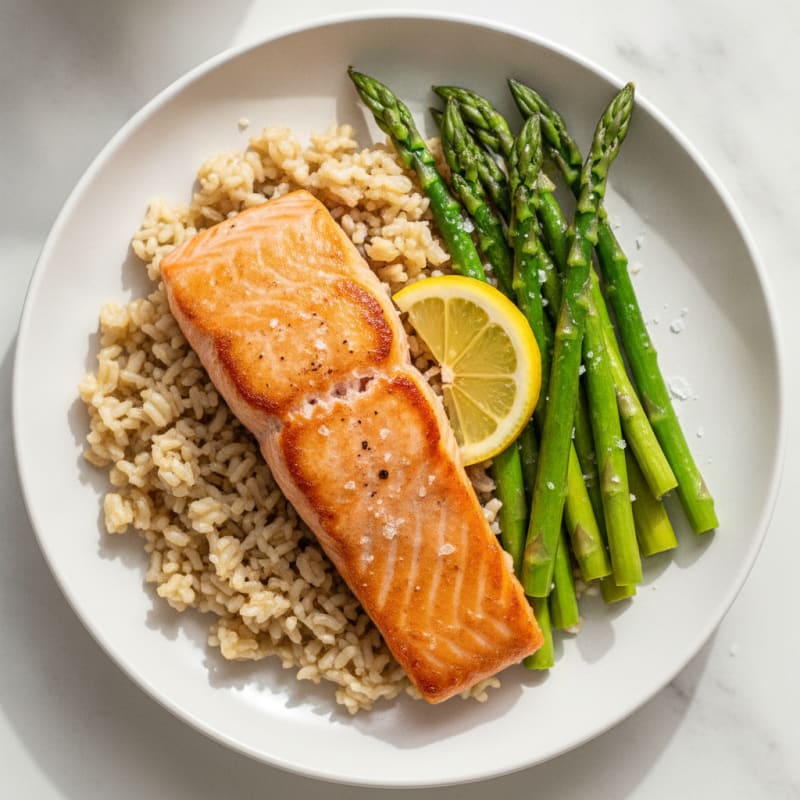 Seared Salmon with Steamed Asparagus and Brown Rice