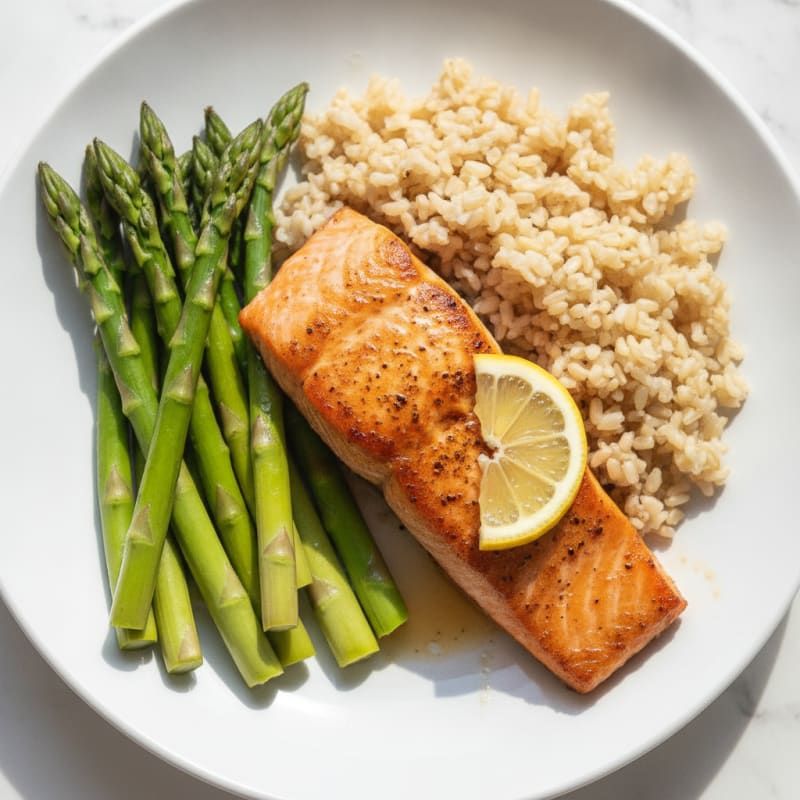 Seared Salmon Fillet with Steamed Asparagus and Brown Rice