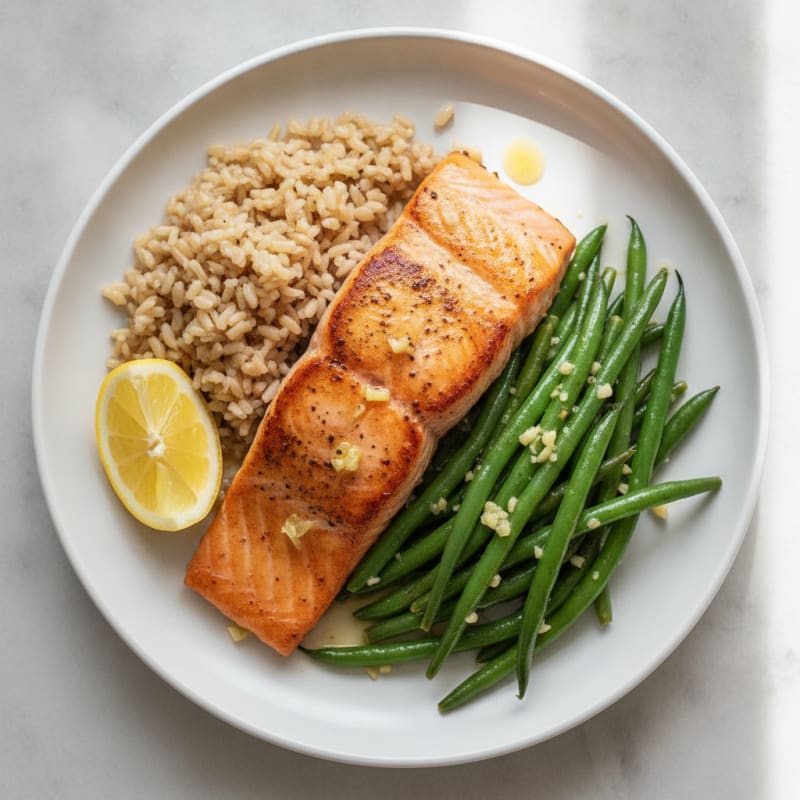 Seared Salmon Fillet with Garlic Green Beans and Brown Rice