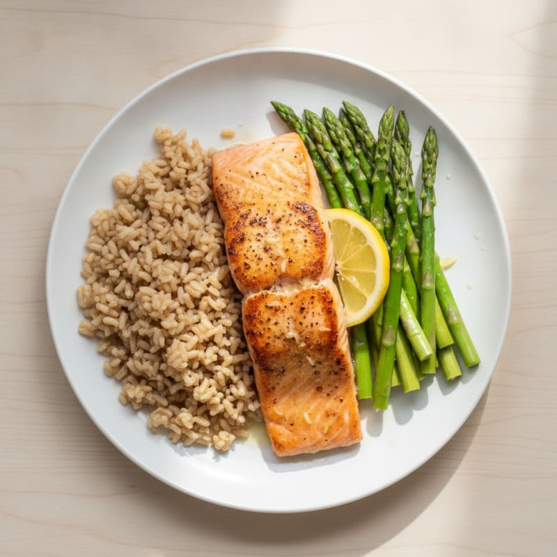 Seared Salmon with Steamed Asparagus and Brown Rice