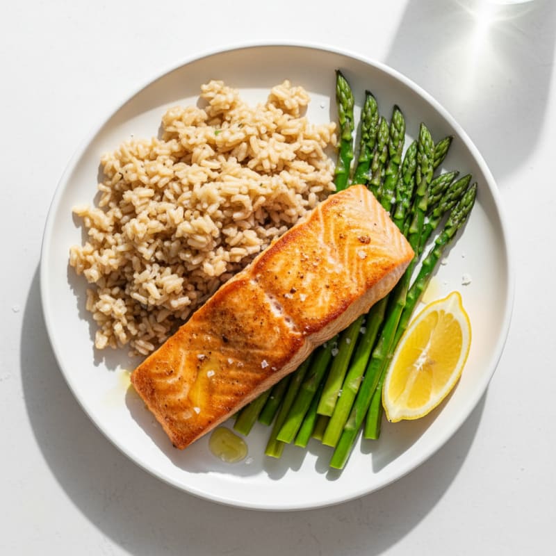 Seared Salmon with Steamed Asparagus and Brown Rice