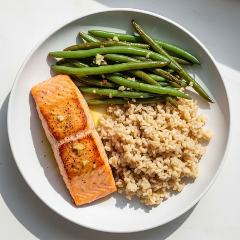 Seared Salmon with Garlic Green Beans and Brown Rice