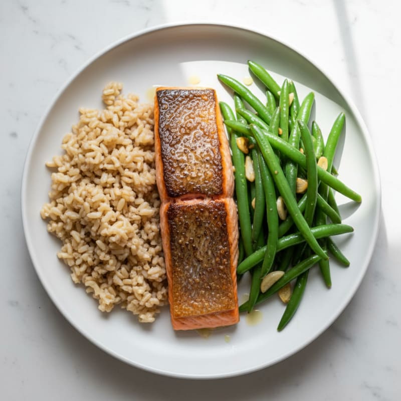 Seared Salmon Fillet with Garlic Green Beans and Brown Rice