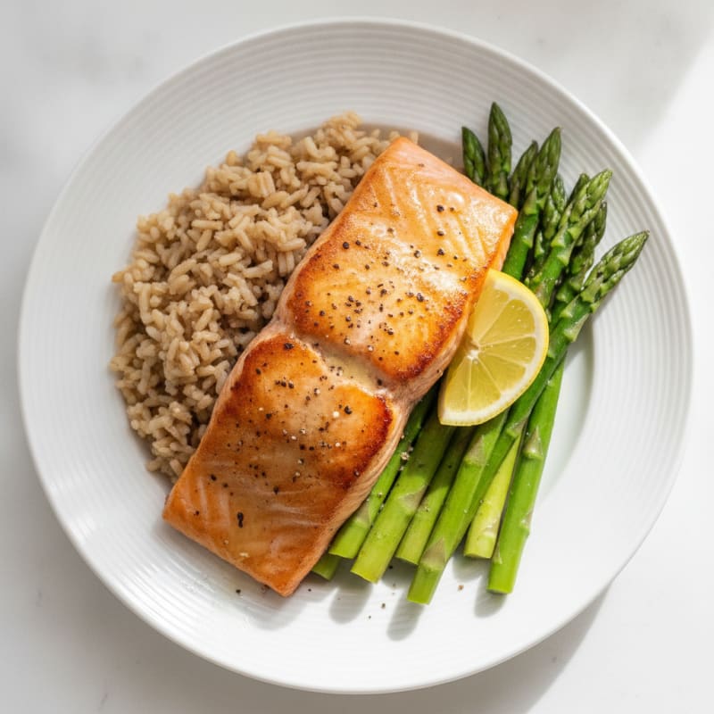 Seared Salmon with Steamed Asparagus and Brown Rice