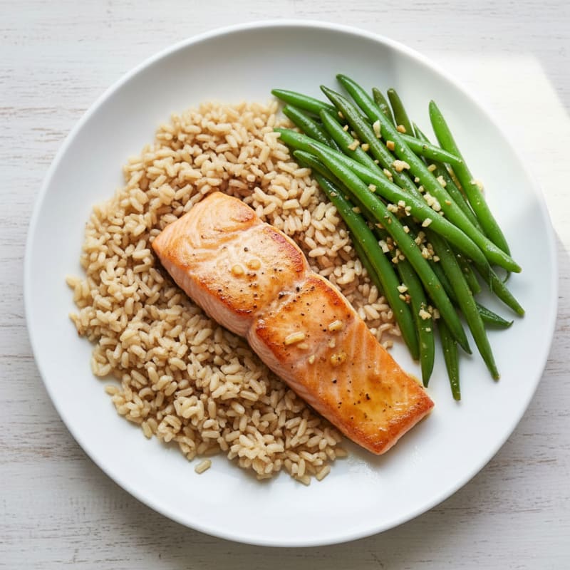 Seared Salmon Fillet with Garlic Green Beans and Brown Rice