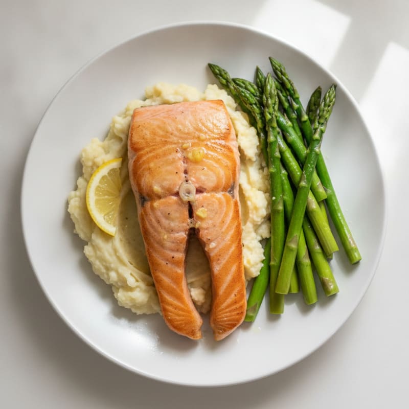 Seared Salmon with Steamed Asparagus and Garlic Mashed Cauliflower