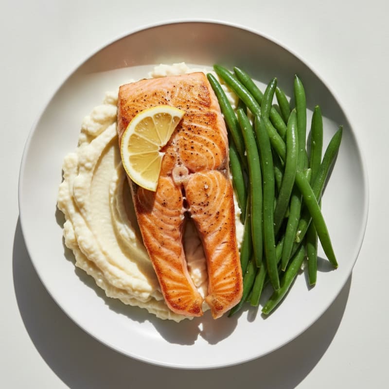 Seared Salmon Fillet with Creamy Cauliflower Mash and Steamed Green Beans