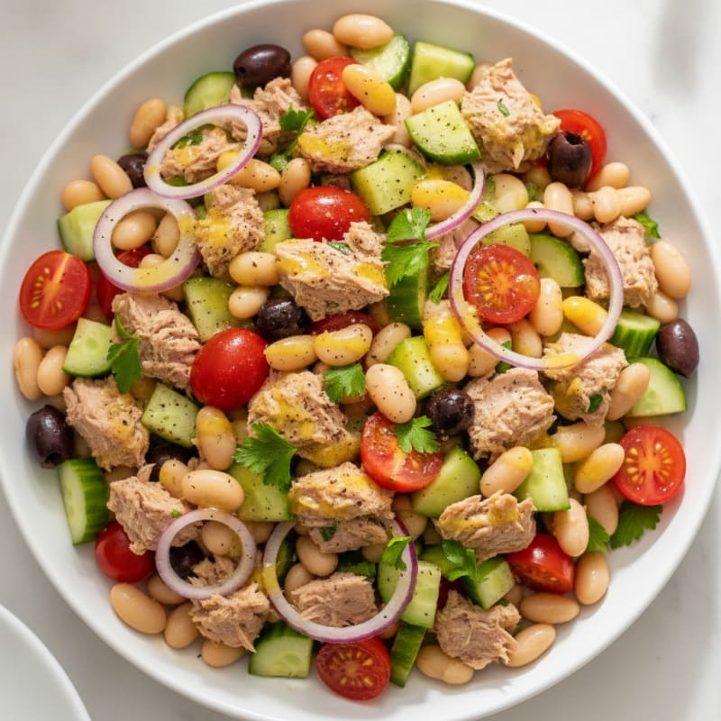 Mediterranean Tuna and White Bean Salad