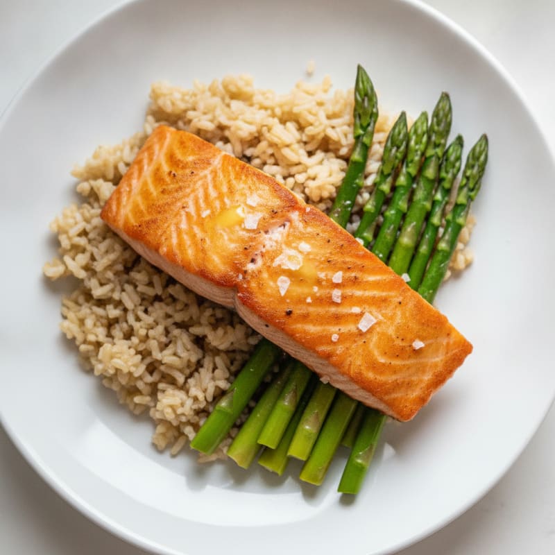 Seared Salmon with Steamed Asparagus and Brown Rice