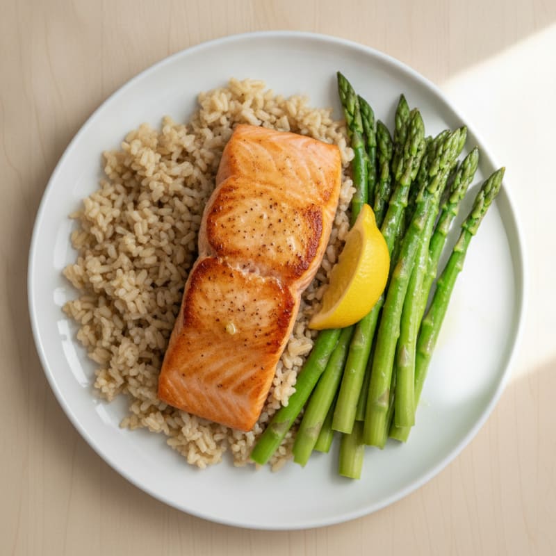 Seared Salmon with Steamed Asparagus and Brown Rice