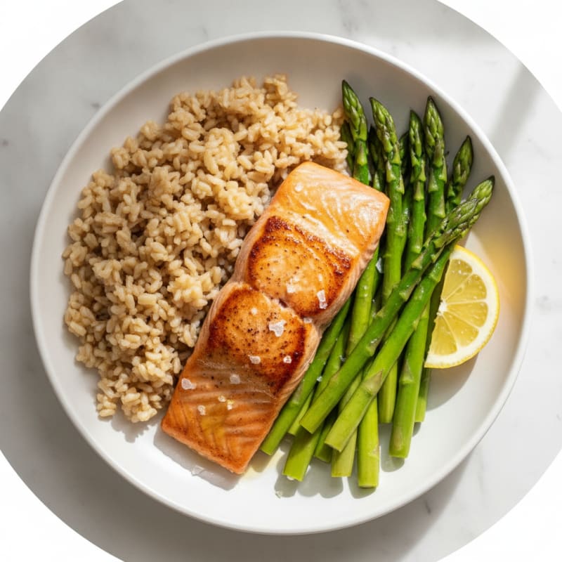 Seared Salmon with Steamed Asparagus and Brown Rice