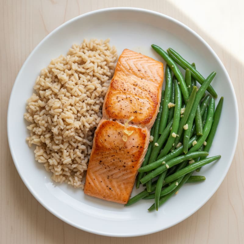 Seared Salmon Filet with Garlic Green Beans and Brown Rice