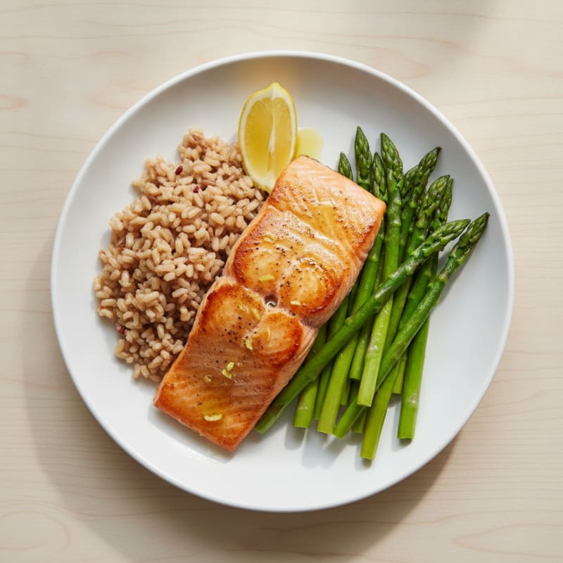 Seared Salmon Fillet with Steamed Asparagus and Brown Rice