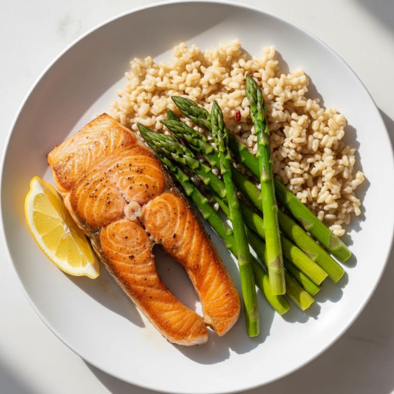 Seared Salmon with Steamed Asparagus and Brown Rice