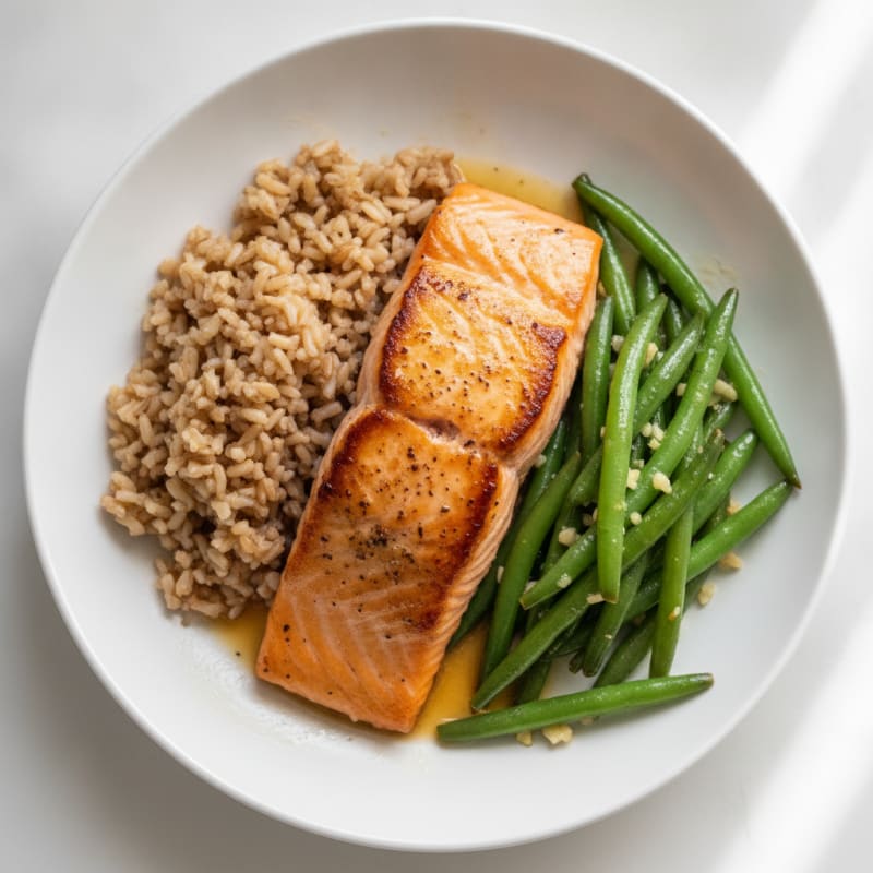 Seared Salmon Fillet with Garlic Green Beans and Brown Rice