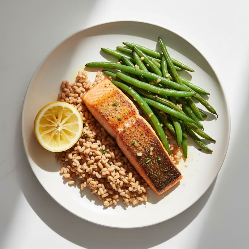 Seared Salmon Fillet with Garlic Green Beans and Brown Rice