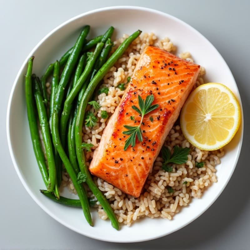 Baked Salmon with Steamed Green Beans and Brown Rice