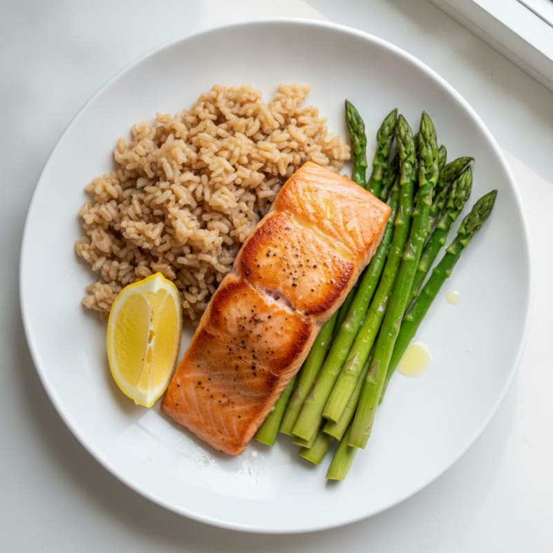 Seared Salmon with Steamed Asparagus and Brown Rice