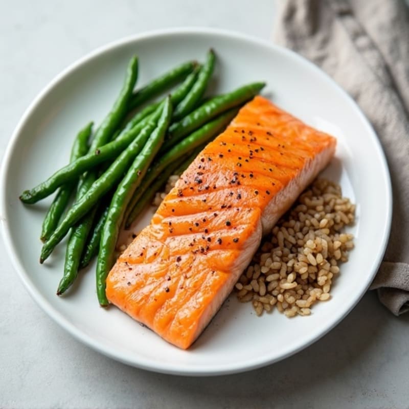 Seared Salmon Fillet with Steamed Green Beans and Brown Rice
