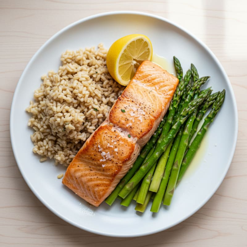 Seared Salmon Fillet with Steamed Asparagus and Brown Rice