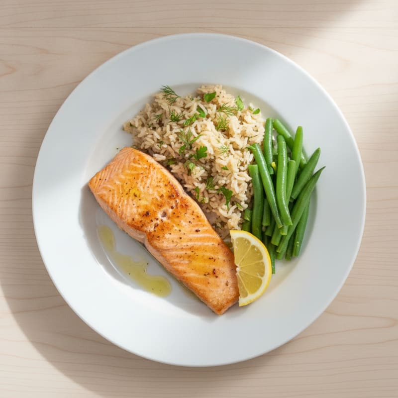 Seared Salmon Filet with Steamed Green Beans and Herbed Brown Rice