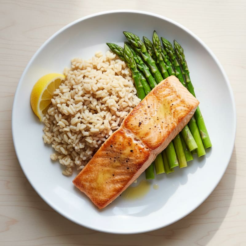 Seared Salmon Fillet with Steamed Asparagus and Brown Rice