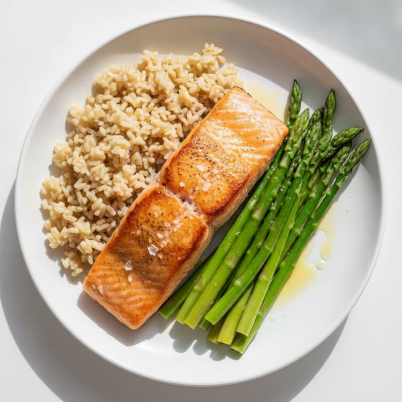 Seared Salmon with Steamed Asparagus and Brown Rice