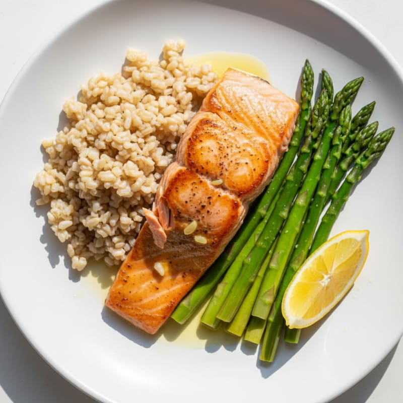 Seared Salmon with Steamed Asparagus and Brown Rice