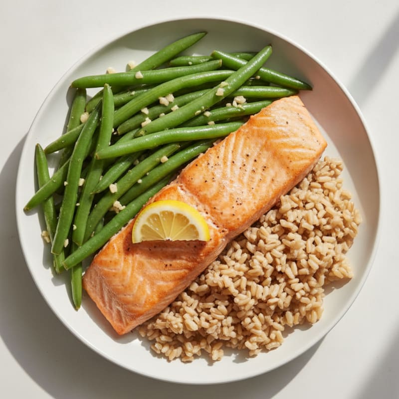Seared Salmon with Garlic Green Beans and Brown Rice