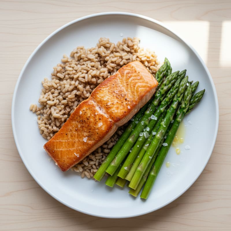 Seared Salmon with Steamed Asparagus and Brown Rice