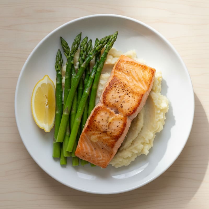 Seared Salmon with Steamed Asparagus and Garlic Mashed Cauliflower