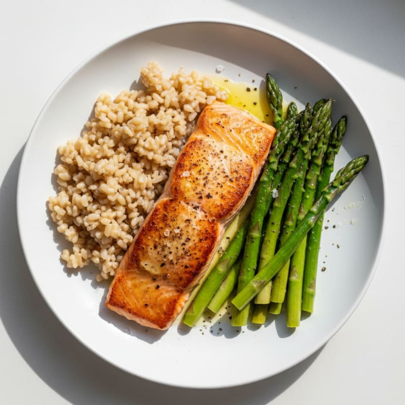 Seared Salmon with Steamed Asparagus and Brown Rice