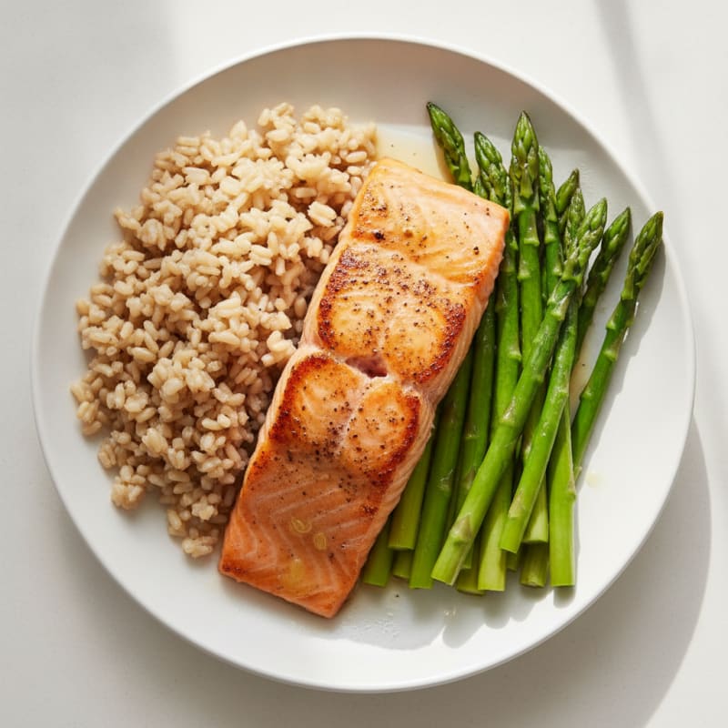 Seared Salmon Fillet with Steamed Asparagus and Brown Rice