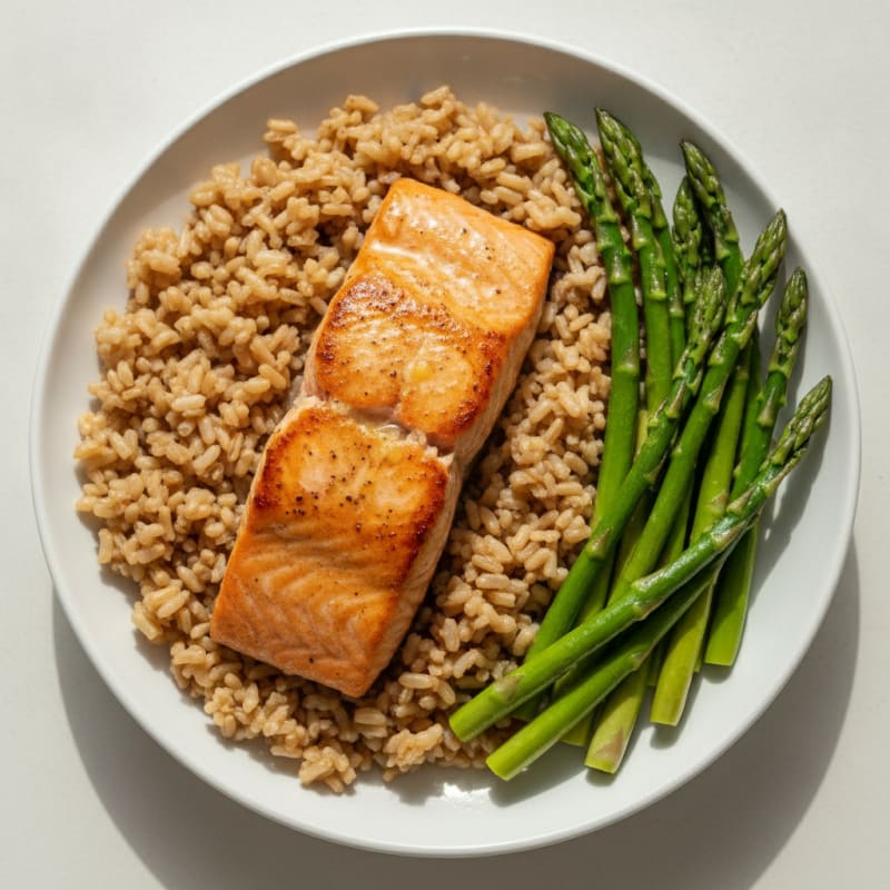 Seared Salmon with Steamed Asparagus and Brown Rice