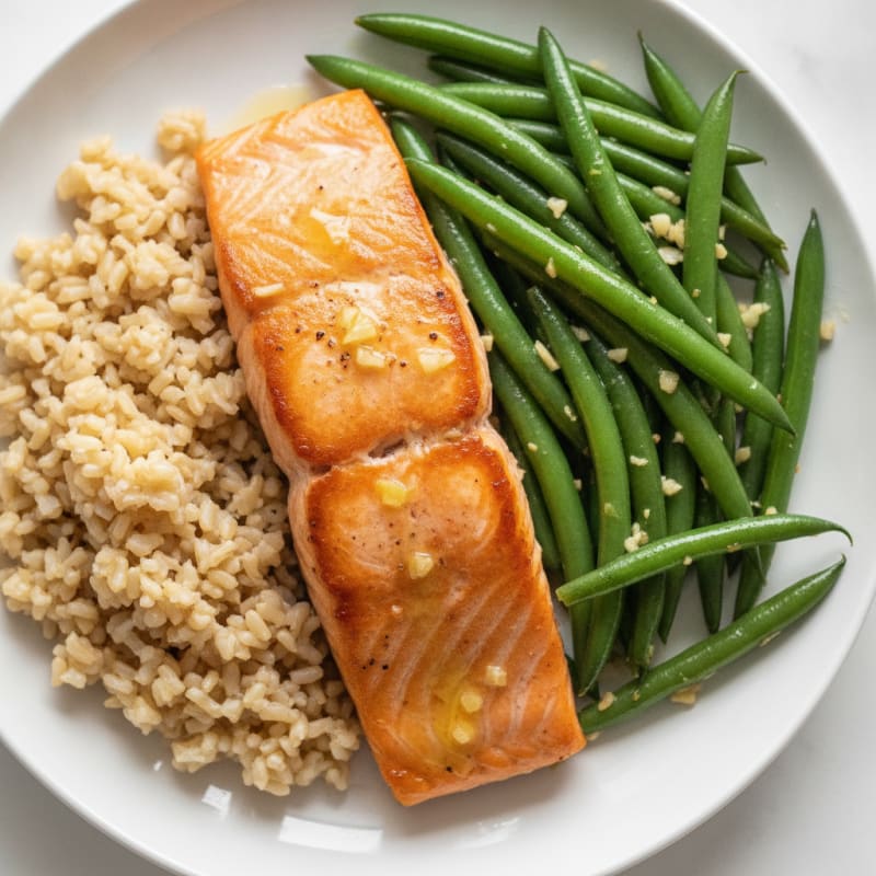 Seared Salmon with Garlic Green Beans and Brown Rice