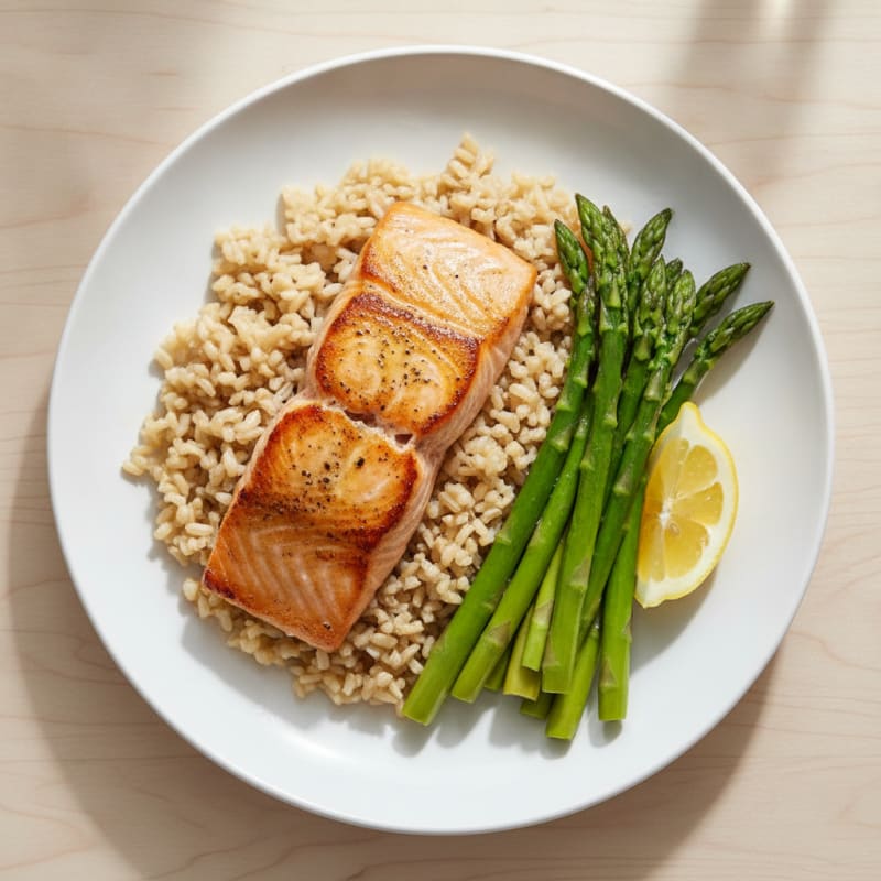 Seared Salmon Fillet with Steamed Asparagus and Brown Rice