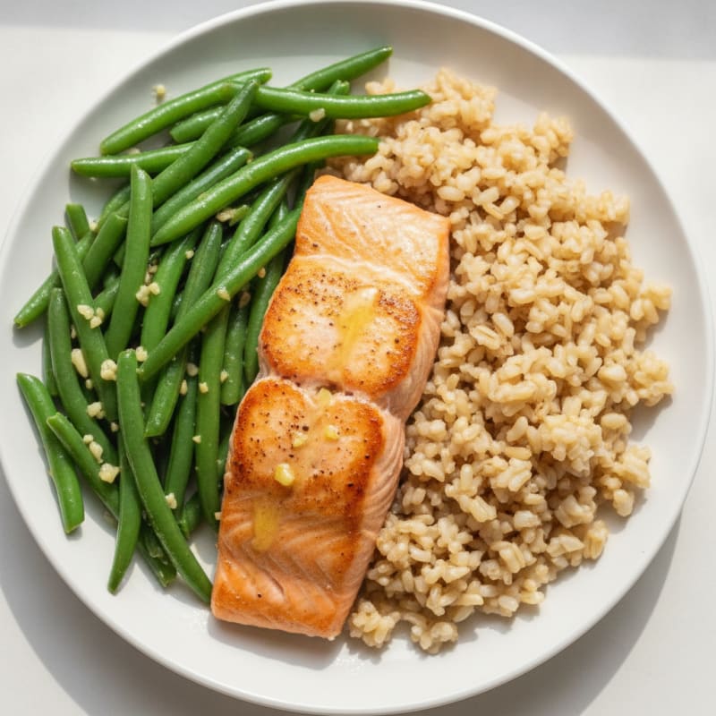 Seared Salmon Fillet with Garlic Green Beans and Brown Rice