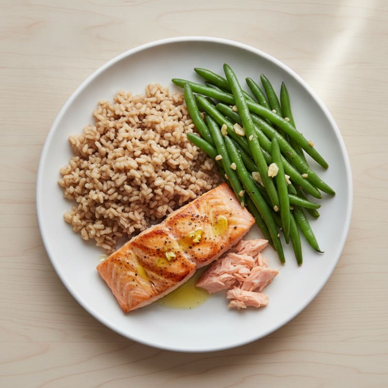 Seared Salmon with Garlic Green Beans and Brown Rice