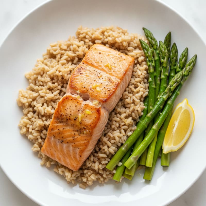 Seared Salmon Fillet with Steamed Asparagus and Brown Rice