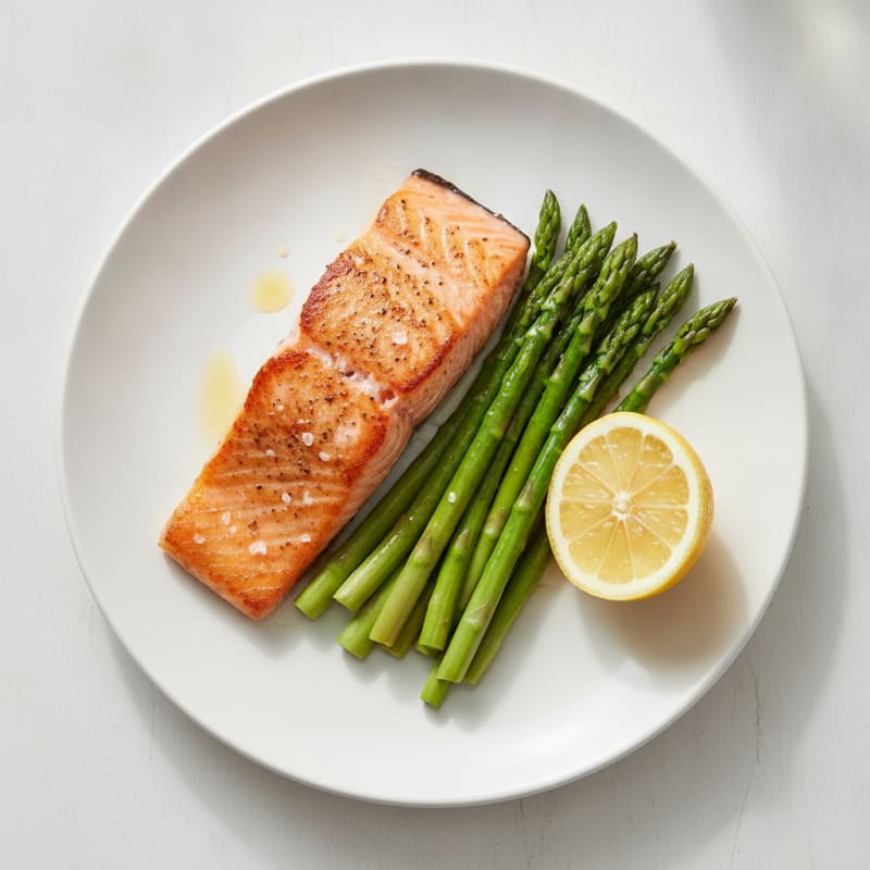 Seared Salmon with Steamed Asparagus and Lemon